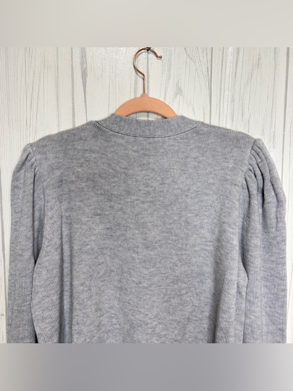 KATE SPADE NEW YORK Pearl Heart Embellished Light Gray Cardigan, XL - Picture 7 of 10